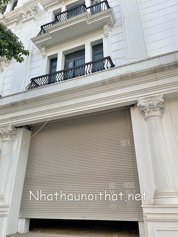 Cửa Cuốn Khe Thoáng Giá Bao Nhiêu? Xem Ngay Mẫu Đẹp & Ưu Đãi Hấp Dẫn! cua cuon khe thoang 8