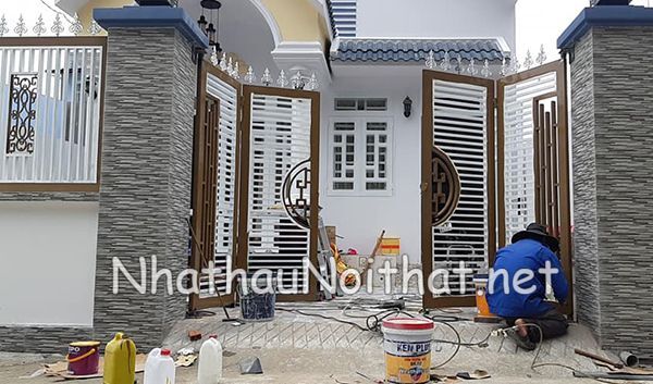 Top 50 Mẫu Cửa Sắt 2 Cánh Đẹp Nhất – Giá Rẻ Bất Ngờ, Xem Ngay! Thi công lắp đặt cửa cổng sắt