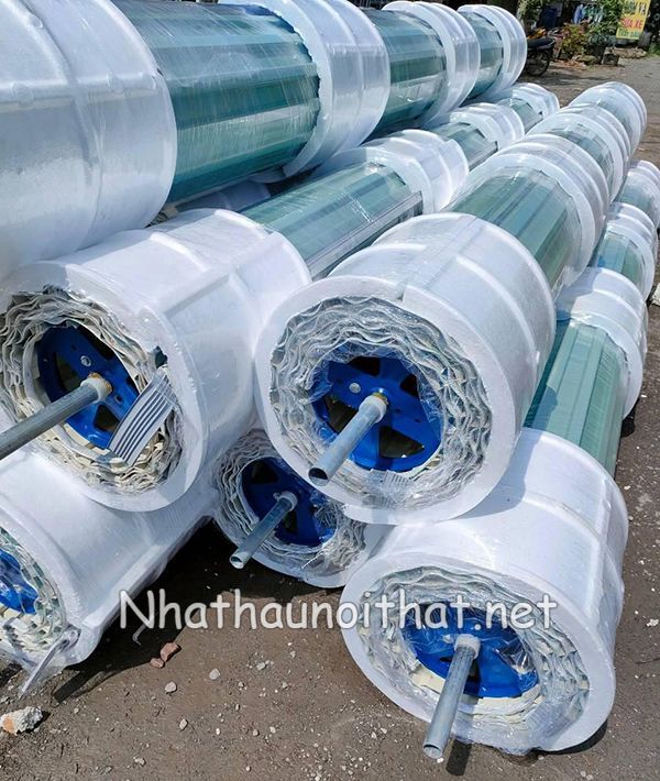 Báo Giá Cửa Cuốn Tự Động – Vận Hành Êm, Mẫu Đẹp, Giá Rẻ Bất Ngờ! truc than cua cuon 3
