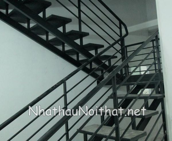 Top 50 Mẫu Cầu Thang Sắt Xương Cá Đẹp, Sang Trọng – Báo Giá Mới Nhất cau thang sat xuong ca 13