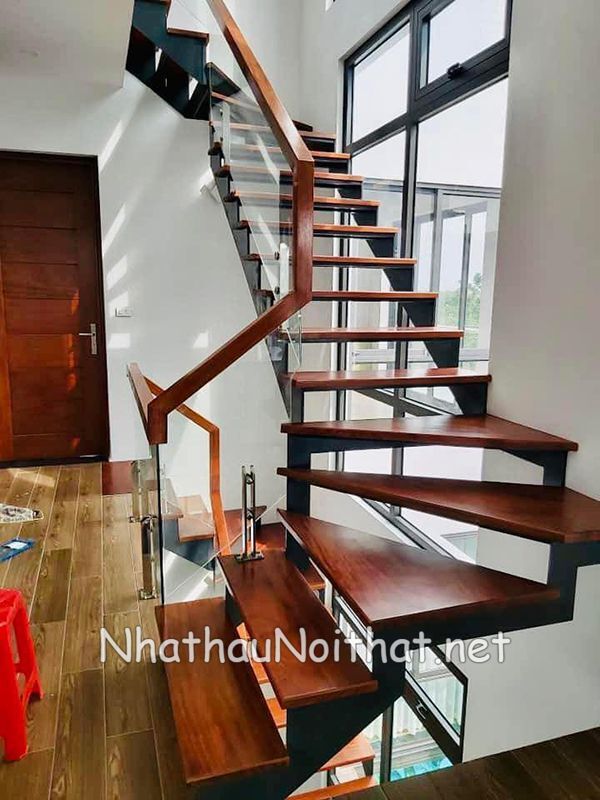 Top 50 Mẫu Cầu Thang Sắt Xương Cá Đẹp, Sang Trọng – Báo Giá Mới Nhất cau thang sat xuong ca 4