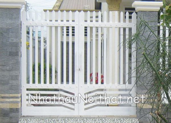 Xem Báo Giá & 50 Mẫu Cửa Cổng Sắt 2 Cánh Đẹp, Đơn Giản, Hiện Đại cua cong sat 2 canh don gian 13