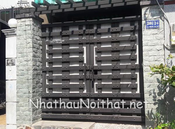 Top 50 Mẫu Cửa Sắt 2 Cánh Đẹp Nhất – Giá Rẻ Bất Ngờ, Xem Ngay! Mẫu cửa cổng sắt 2 cánh đơn giản, hiện đại