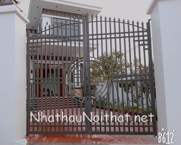 Xem Báo Giá & 50 Mẫu Cửa Cổng Sắt 2 Cánh Đẹp, Đơn Giản, Hiện Đại cua cong sat 2 canh don gian 28