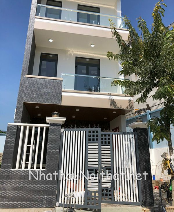 Top 50 Mẫu Cửa Sắt 2 Cánh Đẹp Nhất – Giá Rẻ Bất Ngờ, Xem Ngay! Mẫu cửa cổng sắt 2 cánh đơn giản, hiện đại