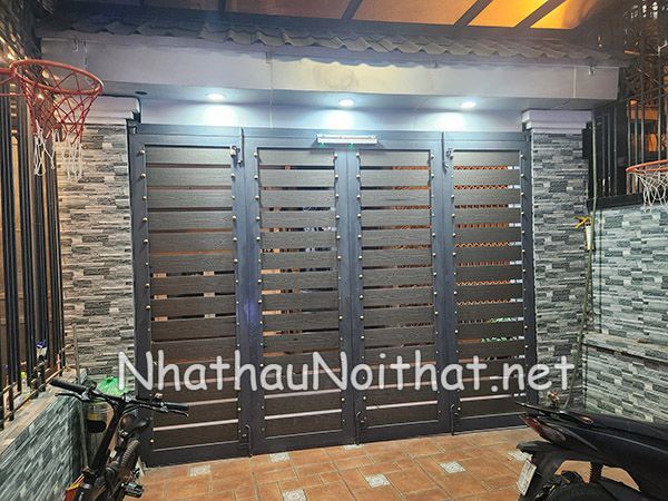 Khám Phá 50 Mẫu Cửa Cổng Sắt 4 Cánh Đẹp, Đơn Giản - Giá Rẻ Bất Ngờ cua cong sat 4 canh 16