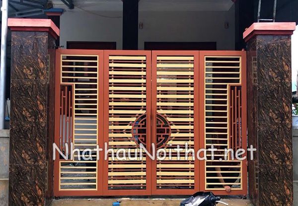 Khám Phá 50 Mẫu Cửa Cổng Sắt 4 Cánh Đẹp, Đơn Giản - Giá Rẻ Bất Ngờ cua cong sat 4 canh 19