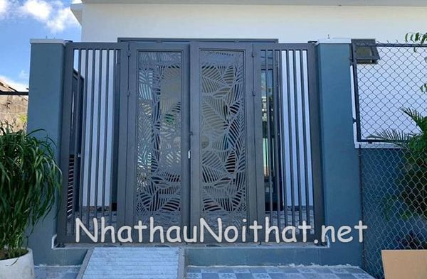 Khám Phá 50 Mẫu Cửa Cổng Sắt 4 Cánh Đẹp, Đơn Giản - Giá Rẻ Bất Ngờ cua cong sat 4 canh 34