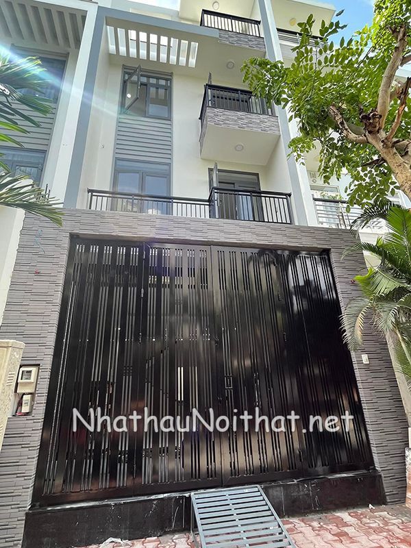 Tổng Hợp 50 Mẫu Lan Can Sắt Hộp Đơn Giản Đẹp - Giá Rẻ Bất Ngờ! Mẫu cửa cổng sắt hộp 4 cánh đẹp, đơn giản, hiện đại