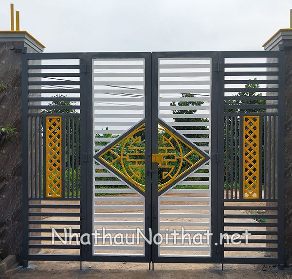 Khám Phá 50 Mẫu Cửa Cổng Sắt 4 Cánh Đẹp, Đơn Giản - Giá Rẻ Bất Ngờ cua cong sat 4 canh 48