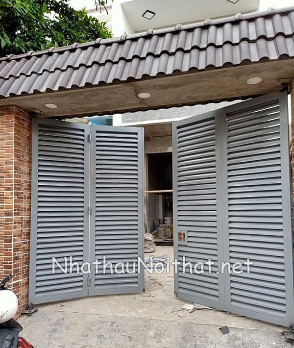 Khám Phá 50 Mẫu Cửa Cổng Sắt 4 Cánh Đẹp, Đơn Giản - Giá Rẻ Bất Ngờ cua cong sat 4 canh 6