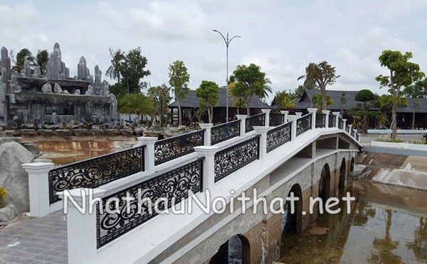 Giá Lan Can Sắt CNC Bao Nhiêu? Xem Ngay 50 Mẫu Đẹp Nhất Hiện Nay lan can sat cnc 15