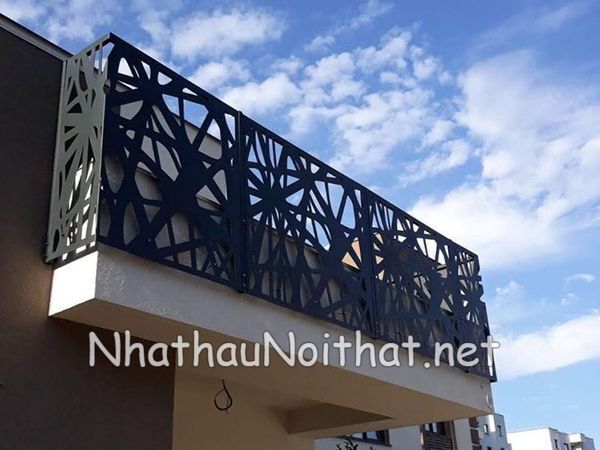 Top 50 Mẫu Lan Can Sắt Đẹp, Sang Trọng, Hiện Đại – Giá Rẻ Bất Ngờ! Mẫu lan can ban công sắt CNC nghệ thuật đẹp