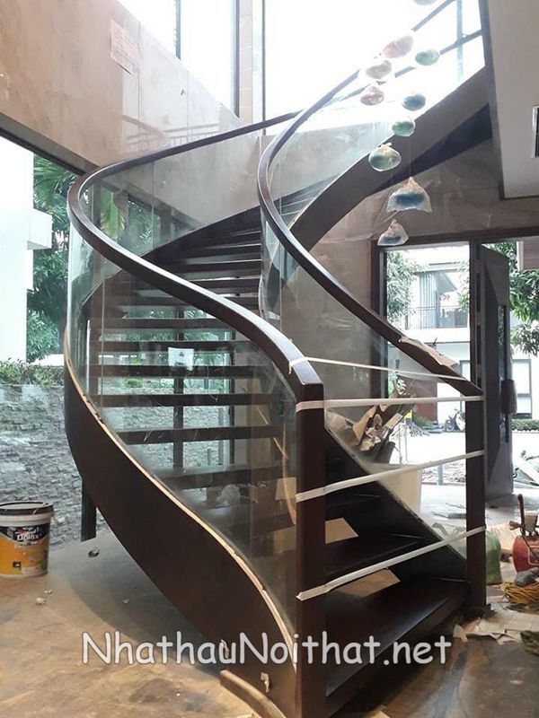 Xem Ngay 50 Mẫu Cầu Thang Xoắn Sắt Đẹp, Hiện Đại – Giá Cực Hấp Dẫn cau thang xoan sat 13