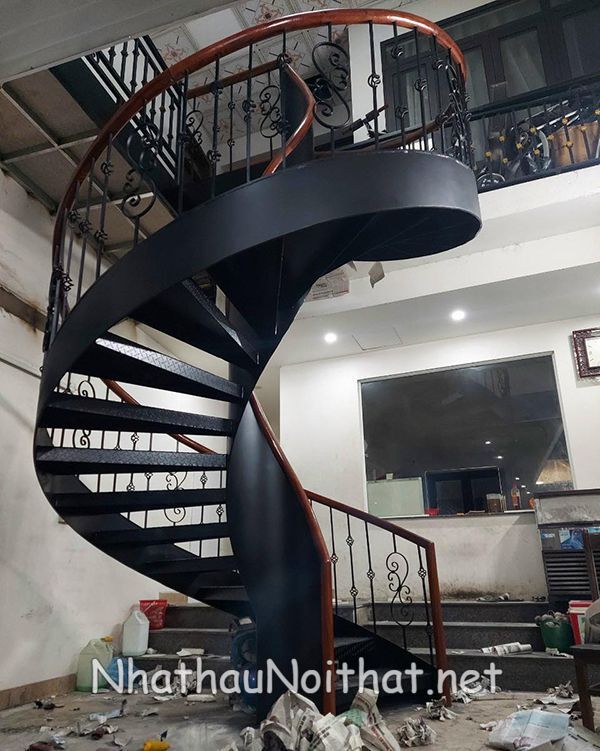 Xem Ngay 50 Mẫu Cầu Thang Xoắn Sắt Đẹp, Hiện Đại – Giá Cực Hấp Dẫn cau thang xoan sat 22