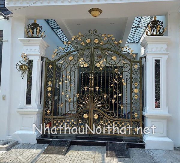 cua cong sat my thuat 18