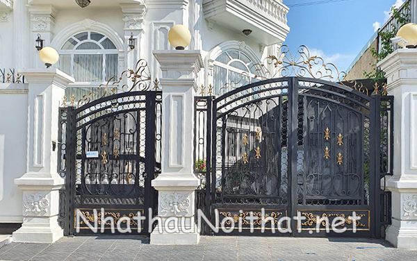 cua cong sat my thuat 41