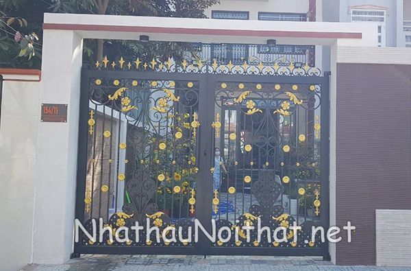 Top 50 Mẫu Cửa Sắt 2 Cánh Đẹp Nhất – Giá Rẻ Bất Ngờ, Xem Ngay! cua cong sat my thuat 43