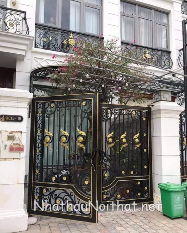 cua cong sat my thuat 45