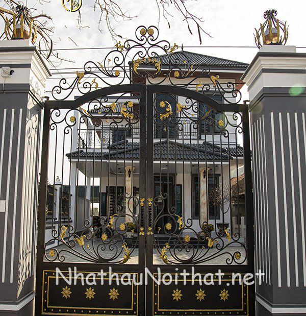 cua cong sat my thuat 48