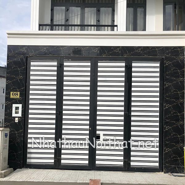 Khám Phá 50 Mẫu Cửa Sắt 4 Cánh Đẹp Hiện Đại – Xem Ngay Báo Giá cua sat 4 canh 3