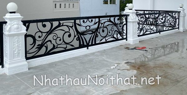 Top 50 Mẫu Lan Can Sắt Đẹp, Sang Trọng, Hiện Đại – Giá Rẻ Bất Ngờ! lan can sat san thuong 6