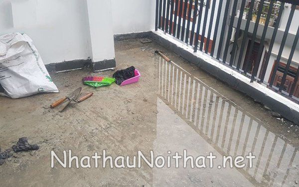 chong tham dot tran nha 24