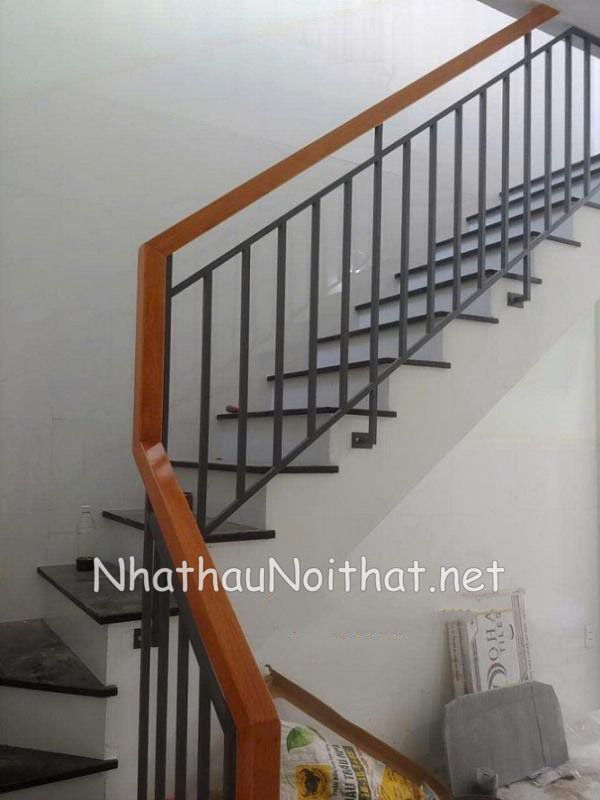 Xem 50 Mẫu Lan Can Cầu Thang Sắt Đẹp Hiện Đại – Báo Giá Hấp Dẫn! lan can cau thang sat 27
