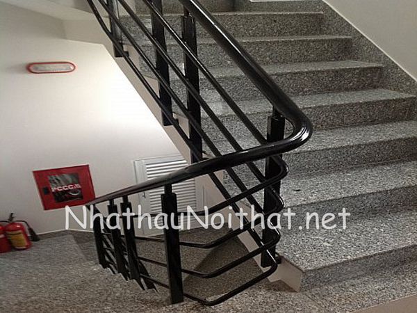 Xem 50 Mẫu Lan Can Cầu Thang Sắt Đẹp Hiện Đại – Báo Giá Hấp Dẫn! lan can cau thang sat 35