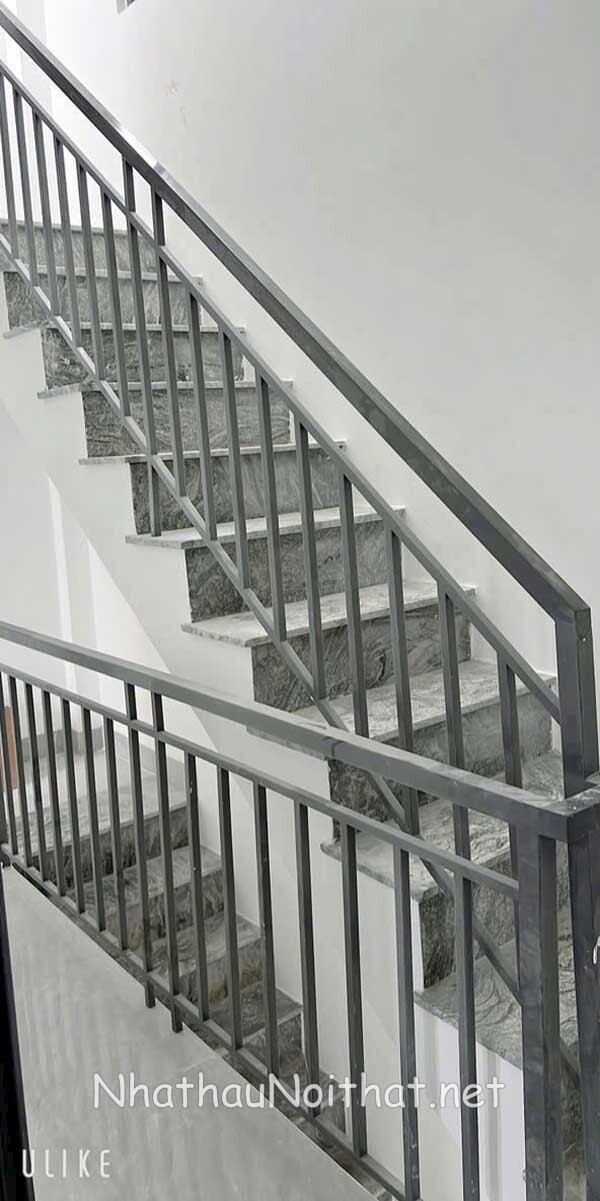 Xem 50 Mẫu Lan Can Cầu Thang Sắt Đẹp Hiện Đại – Báo Giá Hấp Dẫn! lan can cau thang sat 8