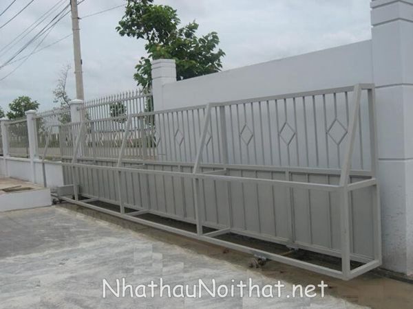 Khám Phá 50 Mẫu Cửa Cổng Sắt Lùa Đẹp, Hiện Đại – Giá Rẻ Bất Ngờ! mau cua cong sat lua 10