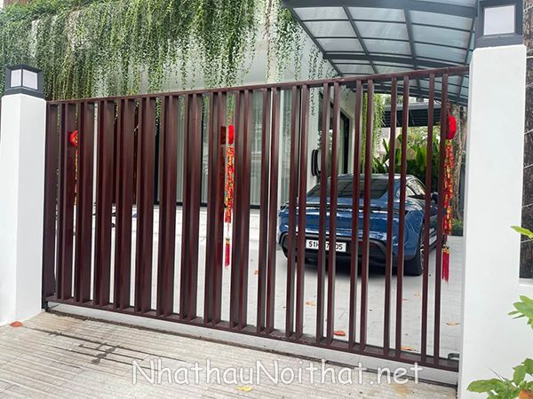 Khám Phá 50 Mẫu Cửa Cổng Sắt Lùa Đẹp, Hiện Đại – Giá Rẻ Bất Ngờ! mau cua cong sat lua 2
