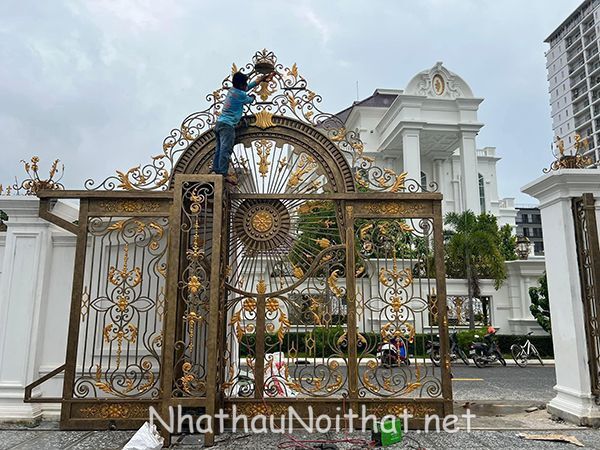 Khám Phá 50 Mẫu Cửa Cổng Sắt Lùa Đẹp, Hiện Đại – Giá Rẻ Bất Ngờ! mau cua cong sat lua 20