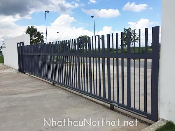 Khám Phá 50 Mẫu Cửa Cổng Sắt Lùa Đẹp, Hiện Đại – Giá Rẻ Bất Ngờ! mau cua cong sat lua 4