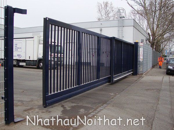 Khám Phá 50 Mẫu Cửa Cổng Sắt Lùa Đẹp, Hiện Đại – Giá Rẻ Bất Ngờ! mau cua cong sat lua 50