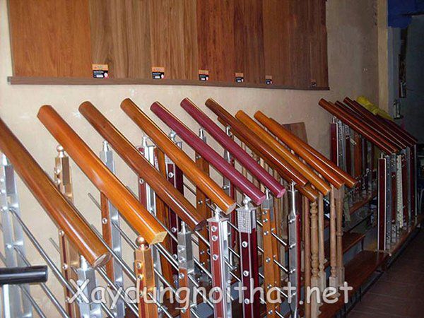 Xem 50 Mẫu Lan Can Cầu Thang Sắt Đẹp Hiện Đại – Báo Giá Hấp Dẫn! phu kien lan can kinh 1