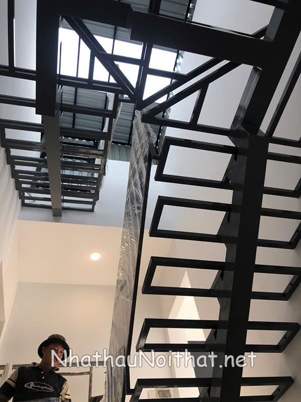 Tổng Hợp 50 Mẫu Cầu Thang Sắt Đẹp Hiện Đại - Xem Báo Giá Mới Nhất cau thang sat dep 8