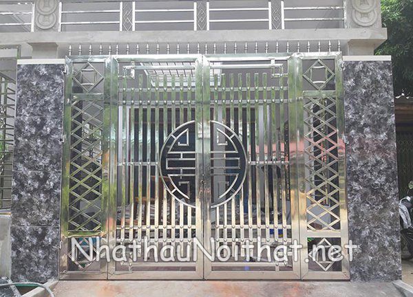 Top 50 Mẫu Cửa Cổng Inox 4 Cánh Đẹp – Giá Rẻ Bất Ngờ, Xem Là Muốn Lắp! cua cong inox 4 canh 1