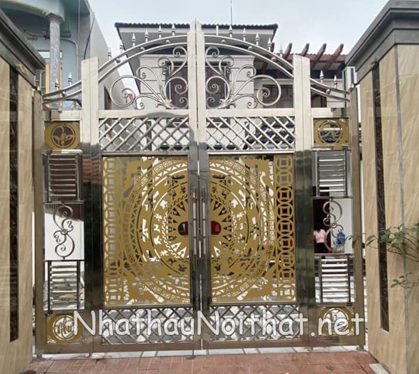 Top 50 Mẫu Cửa Cổng Inox 4 Cánh Đẹp – Giá Rẻ Bất Ngờ, Xem Là Muốn Lắp! cua cong inox 4 canh 31
