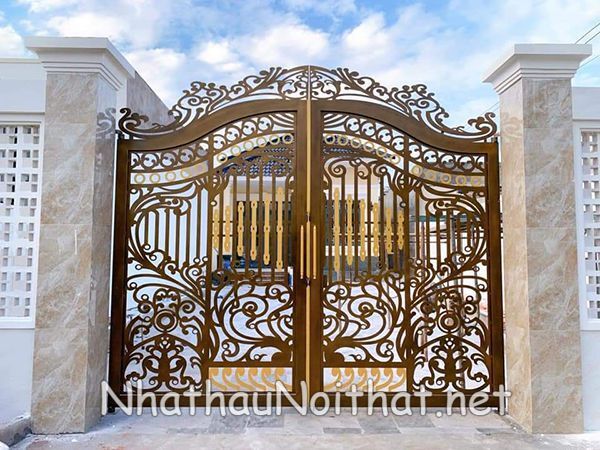 Mê Mẩn Với 50 Mẫu Cửa Cổng Sắt CNC Đẹp Hiện Đại – Giá Cực Ưu Đãi! cua cong sat CNC 2 canh 15