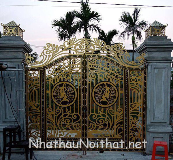 Mê Mẩn Với 50 Mẫu Cửa Cổng Sắt CNC Đẹp Hiện Đại – Giá Cực Ưu Đãi! cua cong sat CNC 2 canh 16