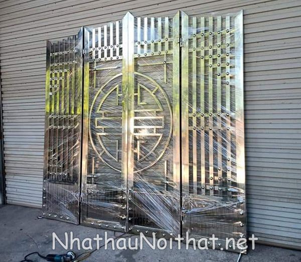 gia cong lap dat cua cong inox 4