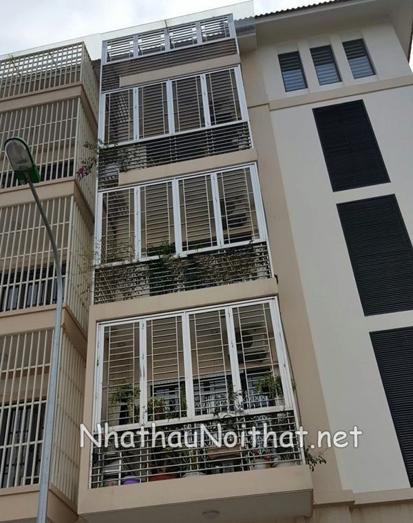 khung bao ve inox 15