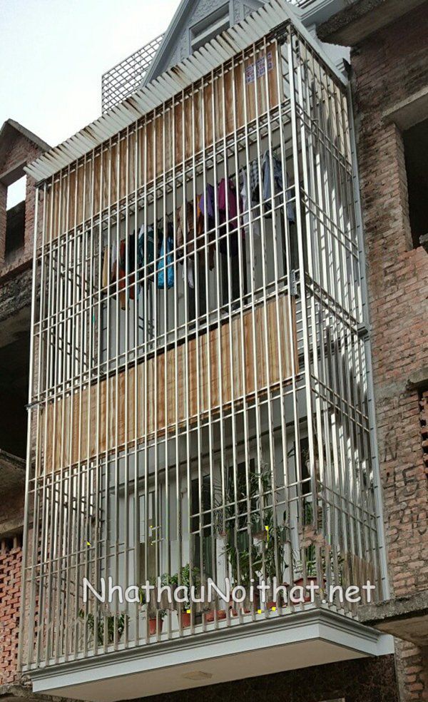 khung bao ve inox 20