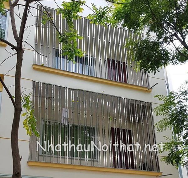 khung bao ve inox 22