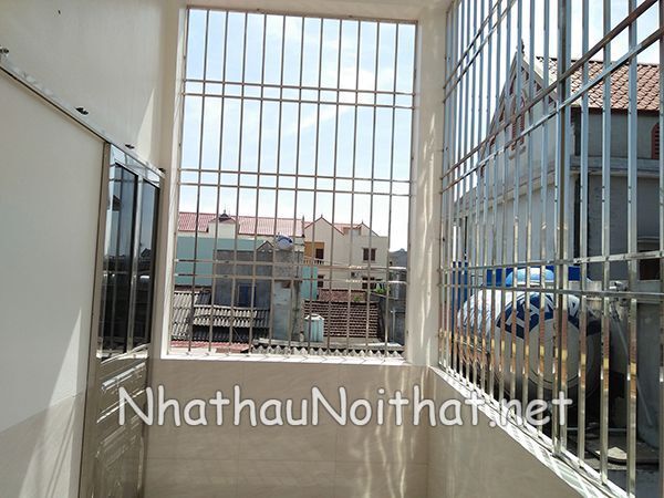 khung bao ve inox 37