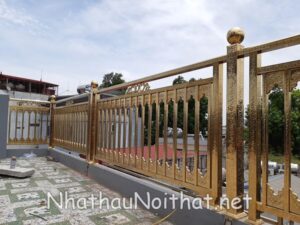 Mẫu lan can ban công inox mặt tiền đẹp