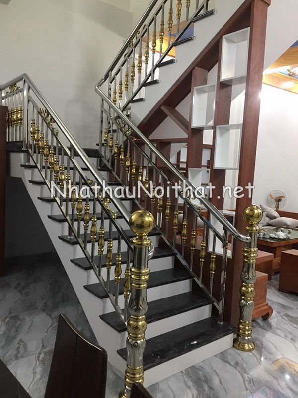 mau cau thang inox 23