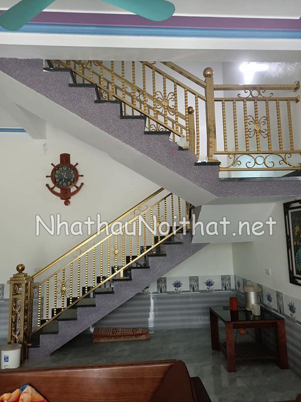 mau cau thang inox 24