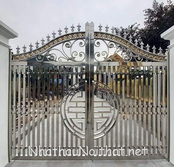 Xem 50 Mẫu Cửa Cổng Inox 2 Cánh Đẹp Vừa Ra Mắt – Báo Giá Cực Hấp Dẫn mau cua cong inox 2 canh 21